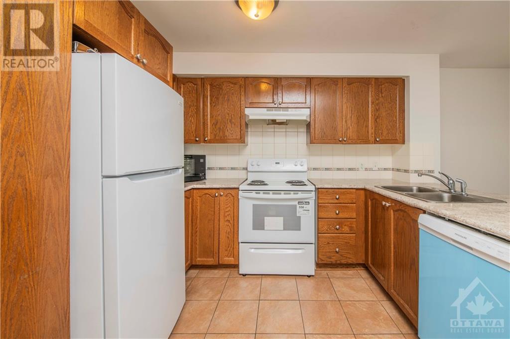 722 Chapman Mills Drive Unit#a, Ottawa, Ontario  K2J 3V2 - Photo 7 - 1355770