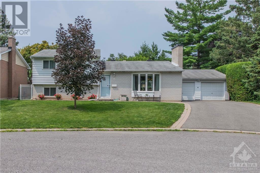 15 ONONDAGA COURT, ottawa, Ontario