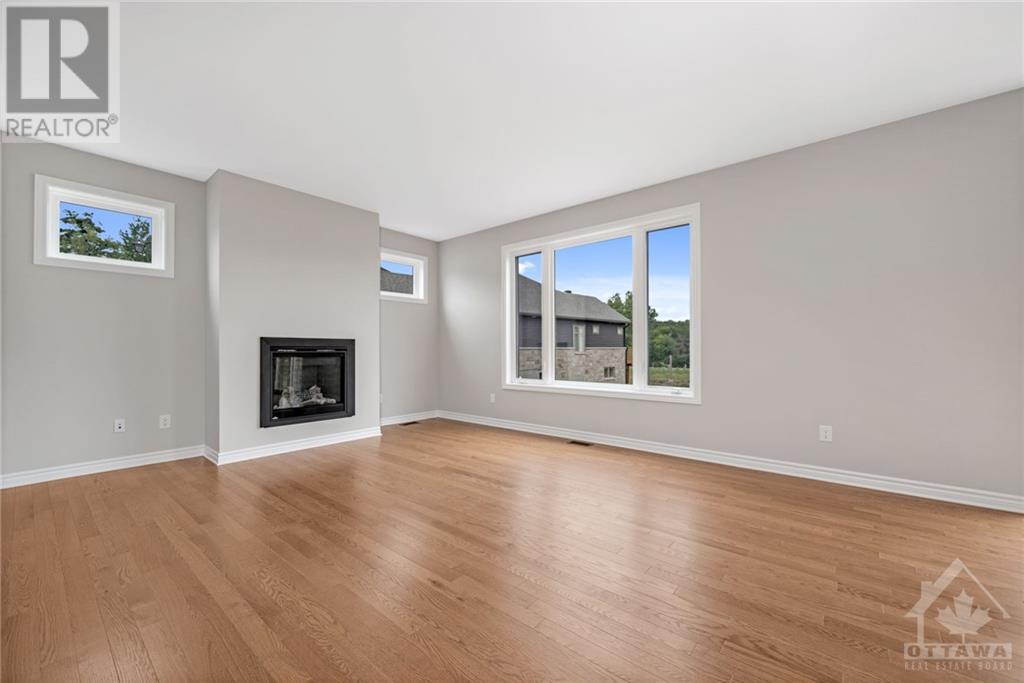 617 Enclave Lane, Rockland, Ontario  K4K 0M8 - Photo 7 - 1354948