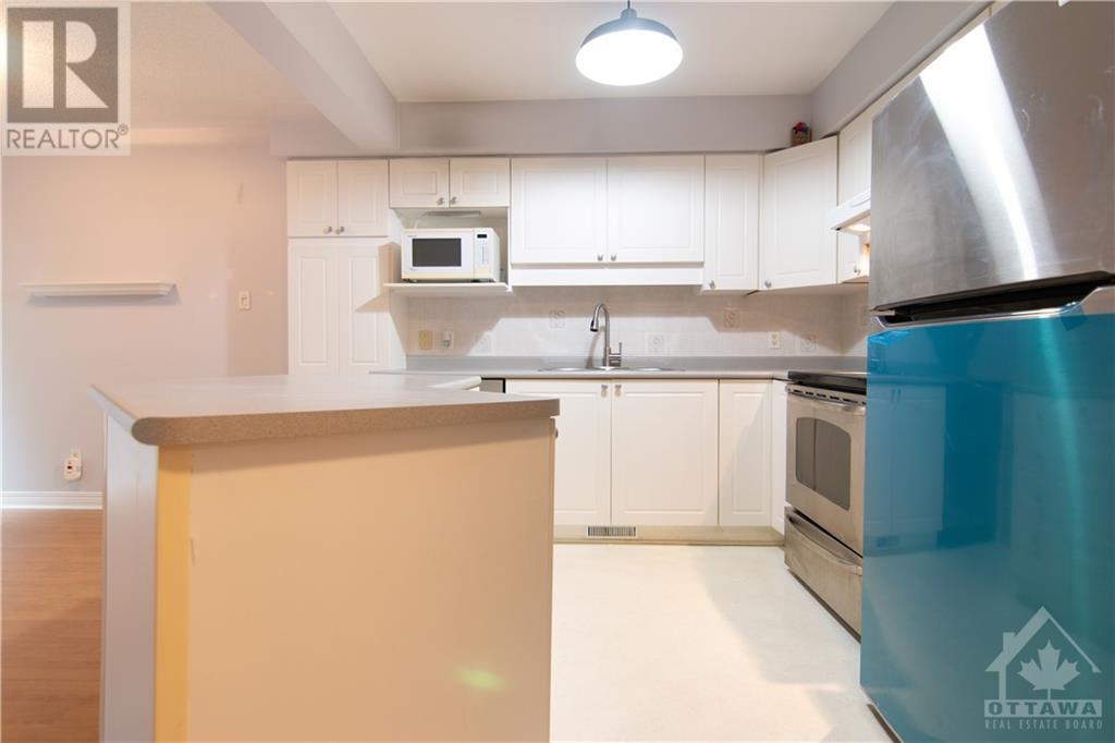 57 Locheland Crescent, Ottawa, Ontario  K2G 6H2 - Photo 6 - 1356234