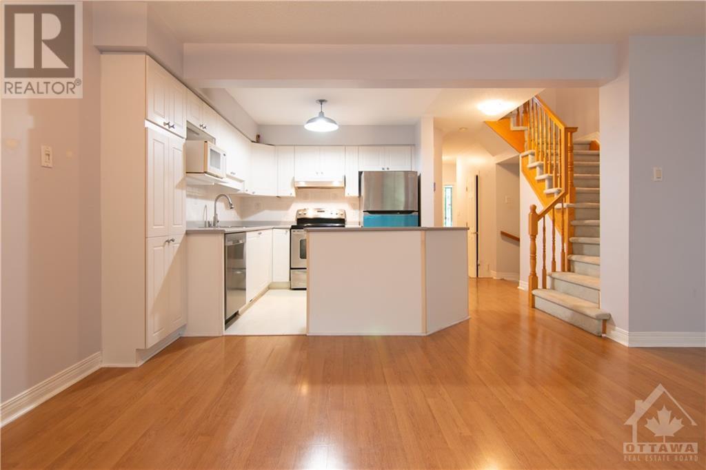 57 Locheland Crescent, Ottawa, Ontario  K2G 6H2 - Photo 7 - 1356234