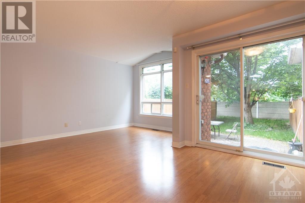 57 Locheland Crescent, Ottawa, Ontario  K2G 6H2 - Photo 8 - 1356234