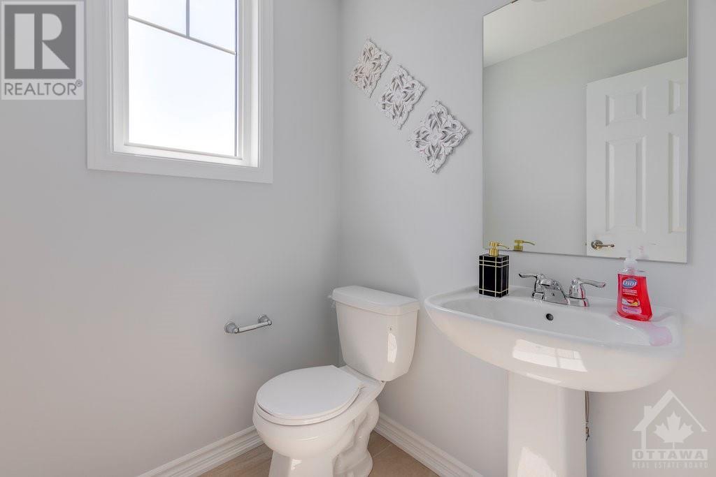 501 Flagstaff Drive, Ottawa, Ontario  K2J 3V5 - Photo 9 - 1356345
