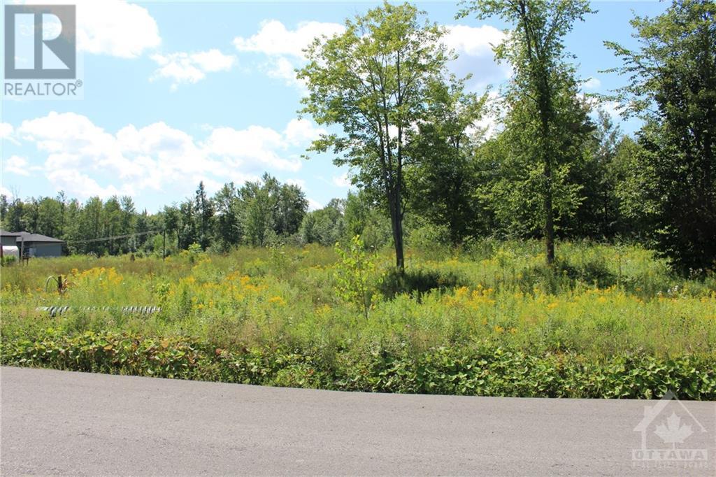 294 Roxanne Street, Clarence Creek, Ontario  K0A 1N0 - Photo 2 - 1355997