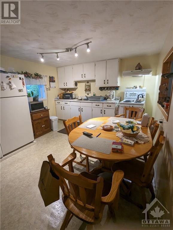 477-479 Telegraph Street, Alfred, Ontario  K0B 1A0 - Photo 12 - 1356782
