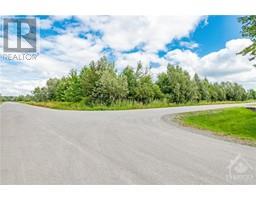 496 TULLAMORE STREET, ottawa, Ontario