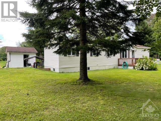 5279 County Rd 17 Road Unit#28, Alfred, Ontario  K0B 1A0 - Photo 4 - 1356657