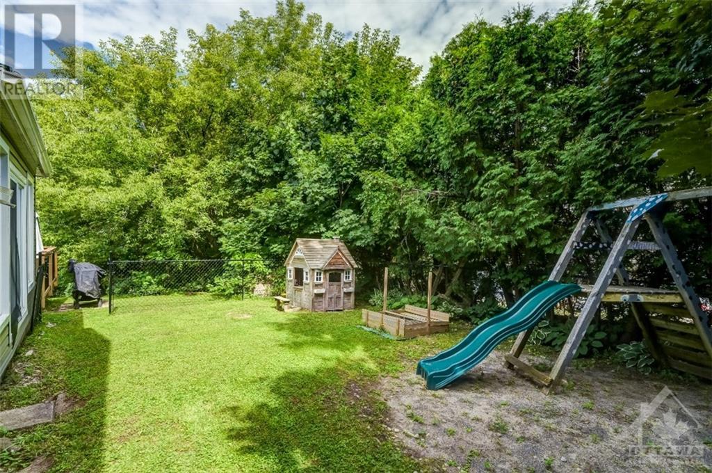 201 Jack Street, Kemptville, Ontario  K0G 1J0 - Photo 30 - 1357195