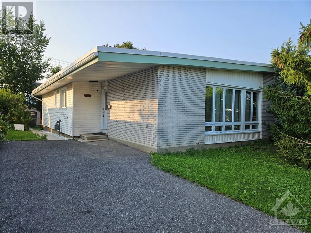 1295 MEADOWLANDS DRIVE E, ottawa, Ontario