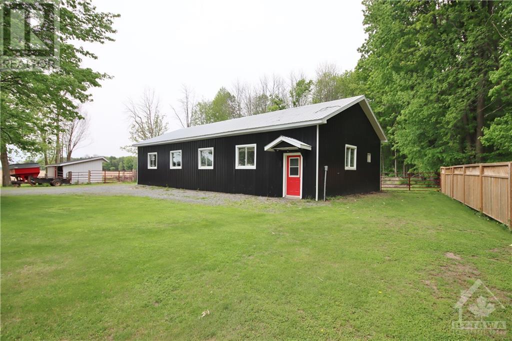 4612 Carman Road, Brinston, Ontario  K0E 1C0 - Photo 2 - 1357420