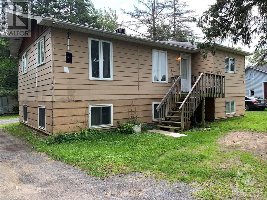 397 LIMOGES ROAD, limoges, Ontario