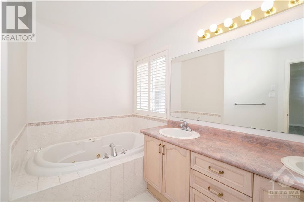 15 Evanshen Crescent, Kanata, Ontario  K2K 2Z6 - Photo 19 - 1357413