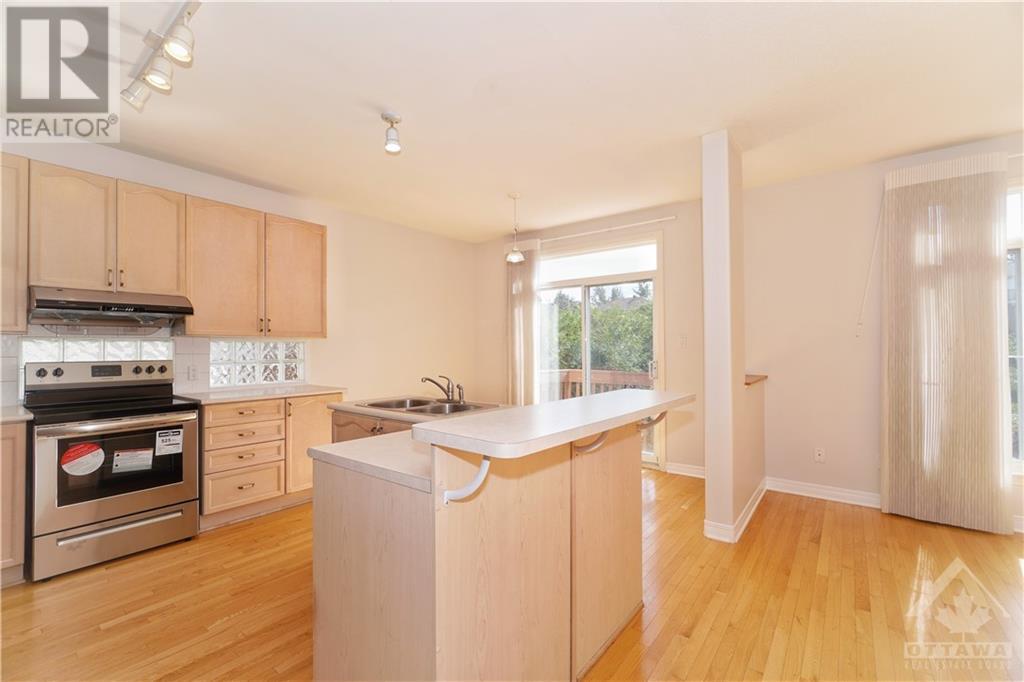 15 Evanshen Crescent, Kanata, Ontario  K2K 2Z6 - Photo 6 - 1357413