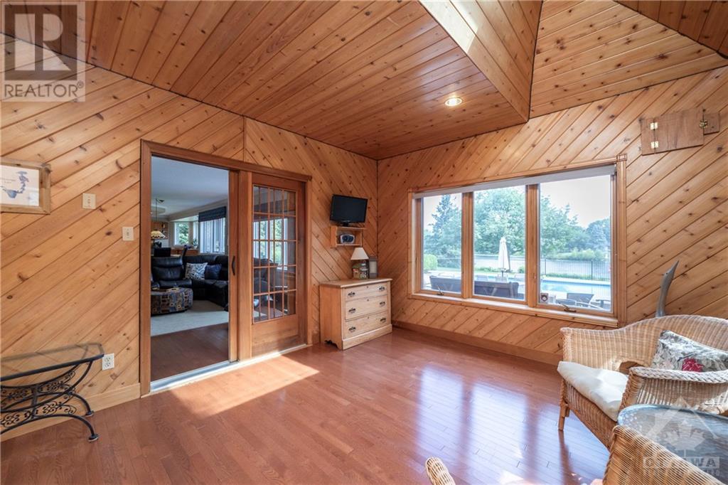 5533 South Island Park Drive, Manotick, Ontario  K4M 1J2 - Photo 13 - 1357267