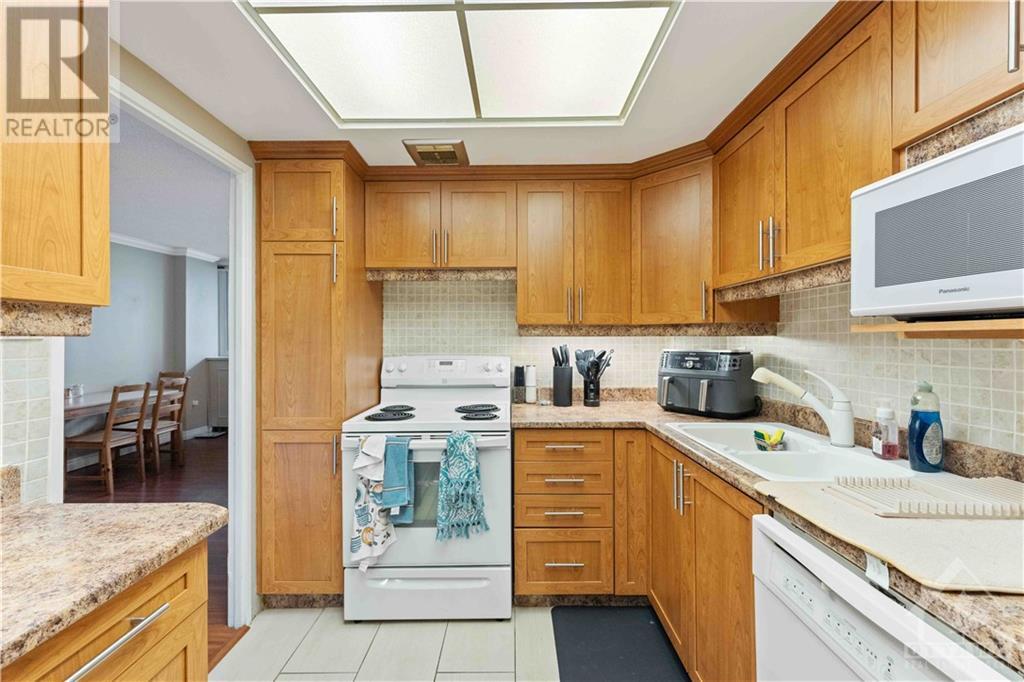 500 Laurier Avenue W Unit#505, Ottawa, Ontario  K1R 5E1 - Photo 15 - 1357437