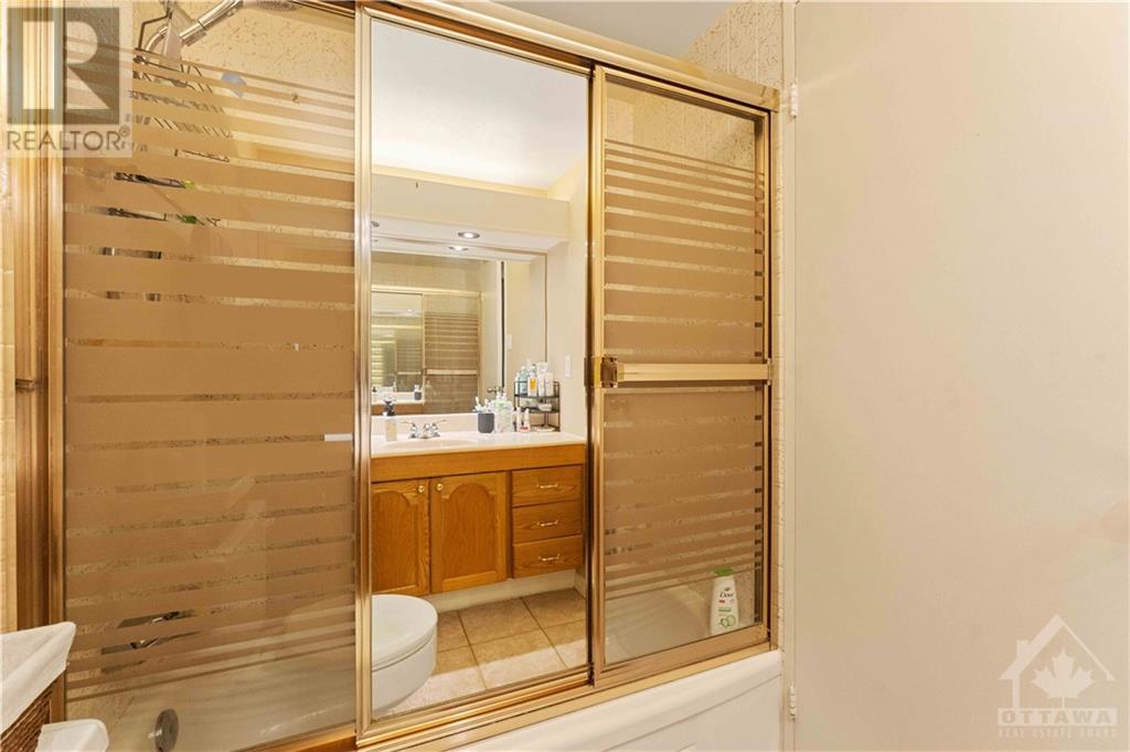 500 Laurier Avenue W Unit#505, Ottawa, Ontario  K1R 5E1 - Photo 22 - 1357437