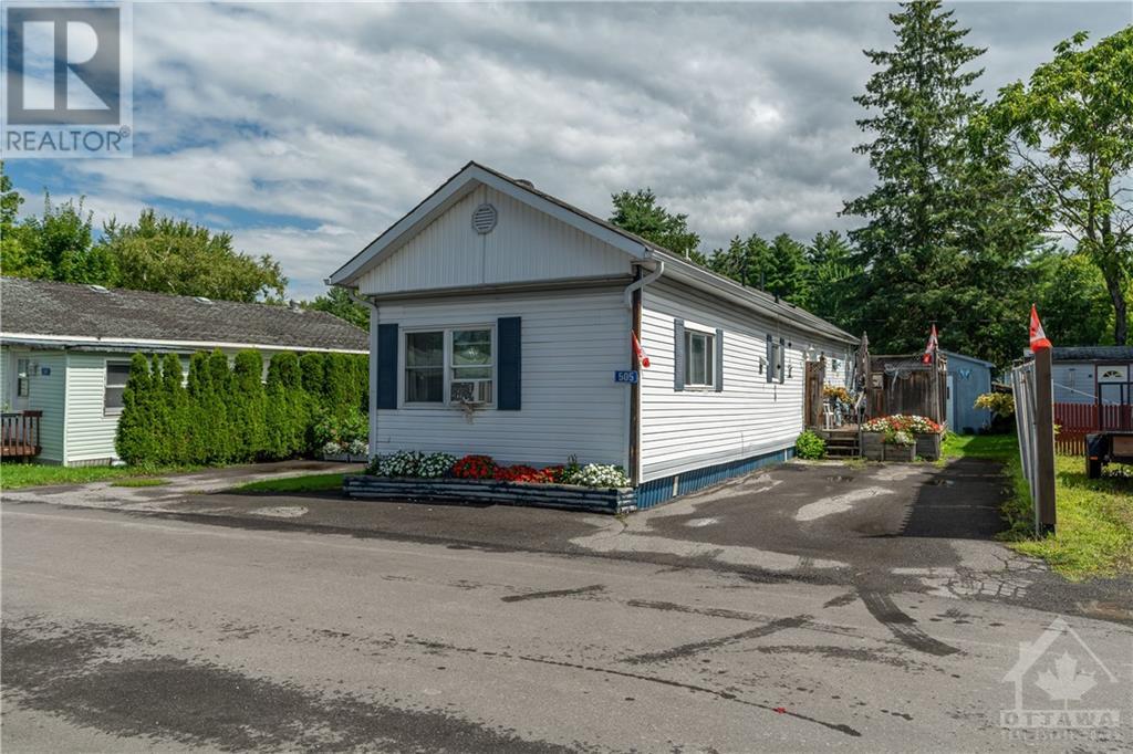 8250 COUNTY ROAD 17 ROAD UNIT#505, rockland, Ontario