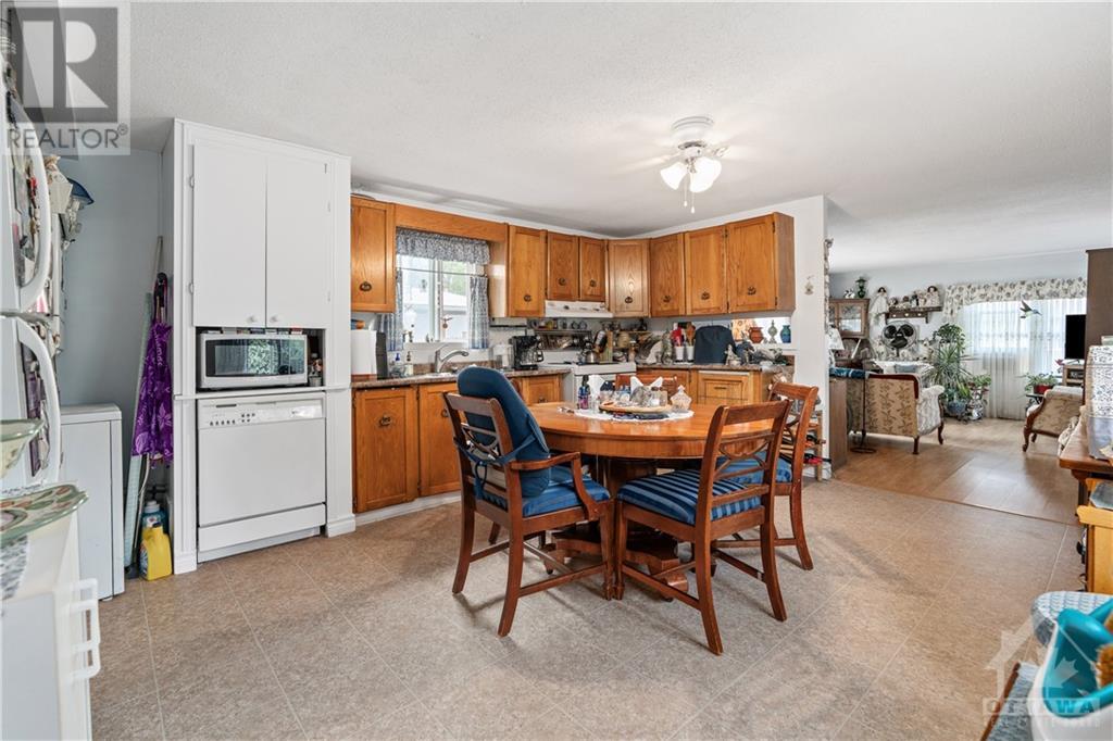 8250 County Road 17 Road Unit#505, Rockland, Ontario  K4K 1K7 - Photo 2 - 1357211