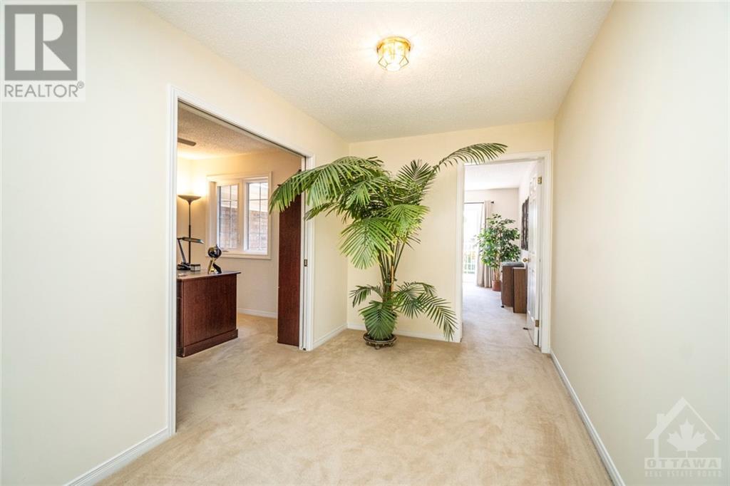 17 Waterford Way, Ottawa, Ontario  K2E 7V4 - Photo 13 - 1357477