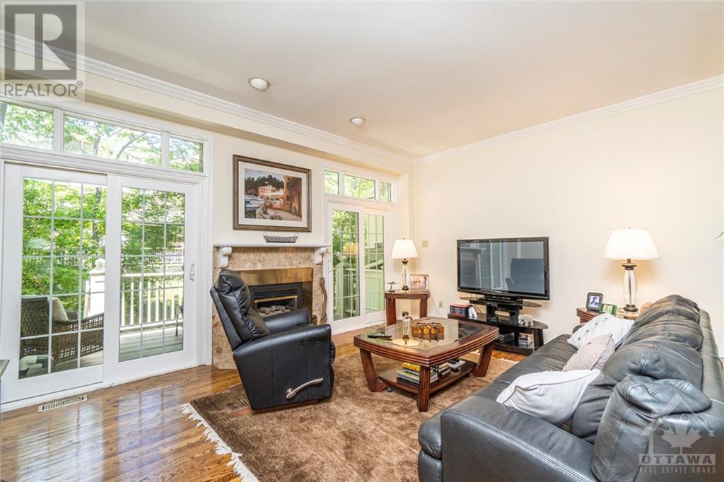 17 Waterford Way, Ottawa, Ontario  K2E 7V4 - Photo 6 - 1357477