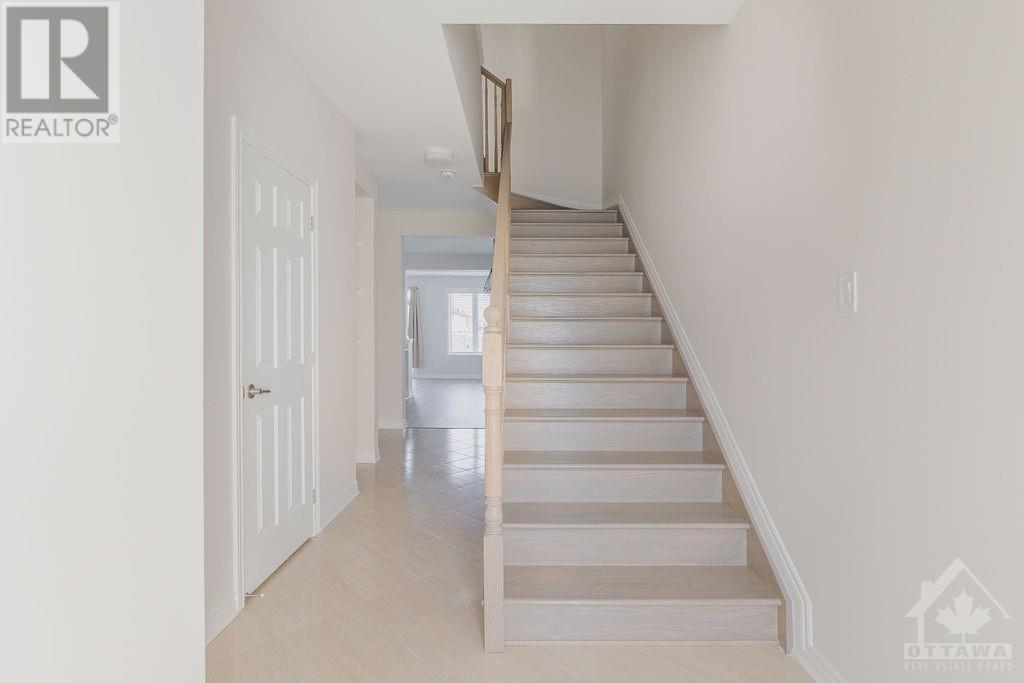 47 Caspian Row, Ottawa, Ontario  K2V 0R7 - Photo 3 - 1356833