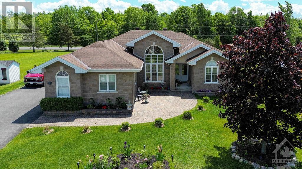 38 CHANTINE DRIVE, long sault, Ontario