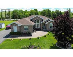 38 CHANTINE DRIVE, long sault, Ontario