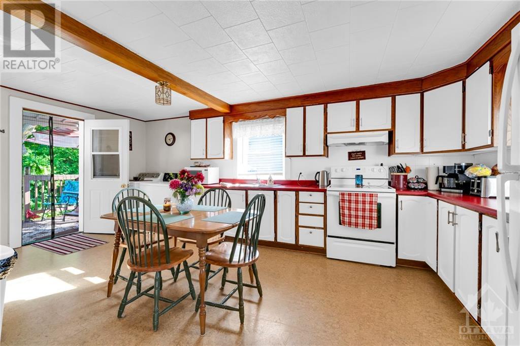 26-28 Halton Street, Perth, Ontario  K7H 2C2 - Photo 6 - 1355636