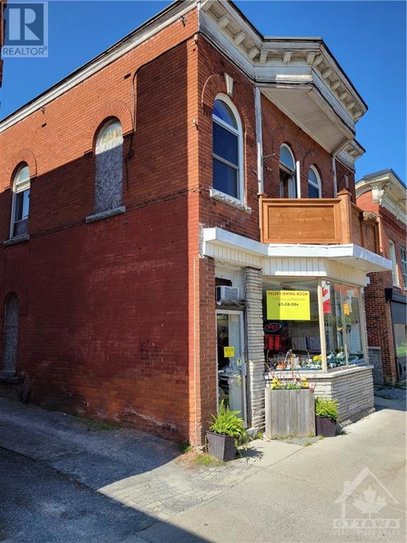 130,132,134 Prescott Street, Kemptville, Ontario  K0G 1J0 - Photo 4 - 1357754