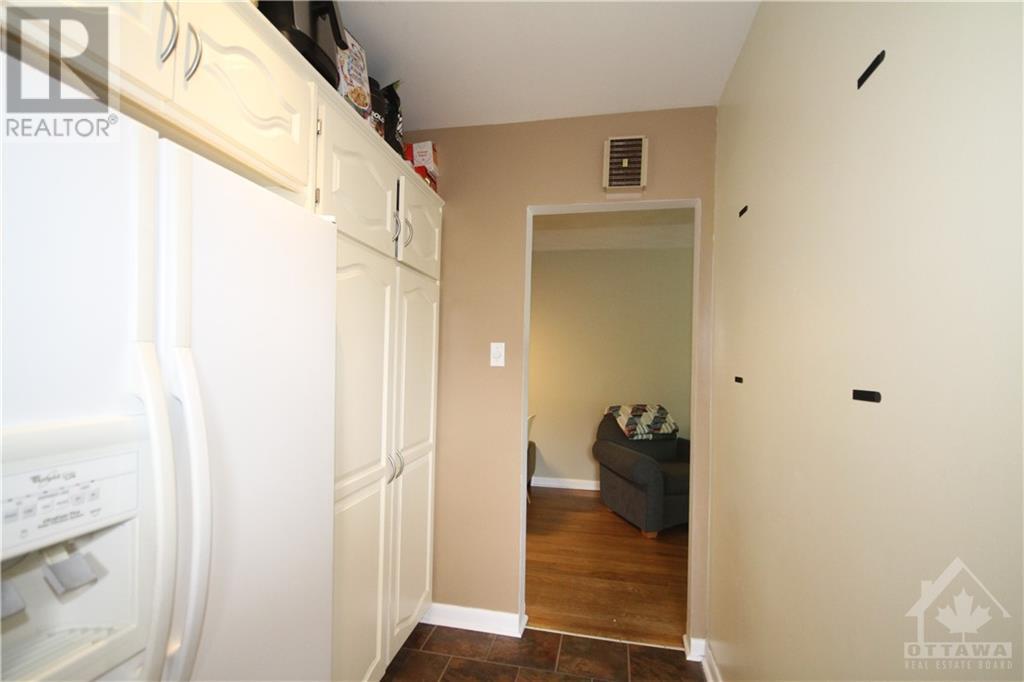 1344 Henry Farm Drive, Ottawa, Ontario  K2C 2E4 - Photo 12 - 1357512