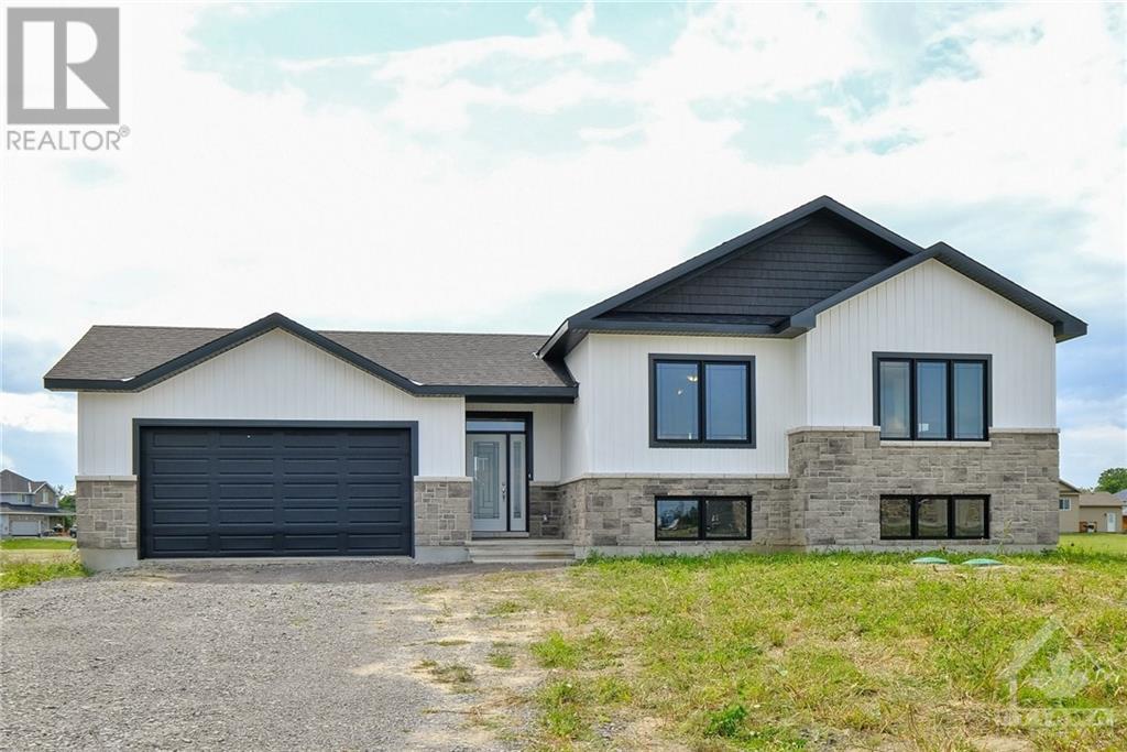 30 ISOBEL MCEWAN STREET, arnprior, Ontario