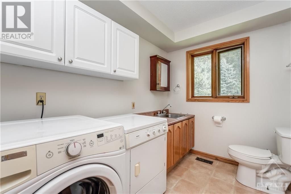 2770 Pierrette Drive, Cumberland, Ontario  K4C 1B6 - Photo 21 - 1357792
