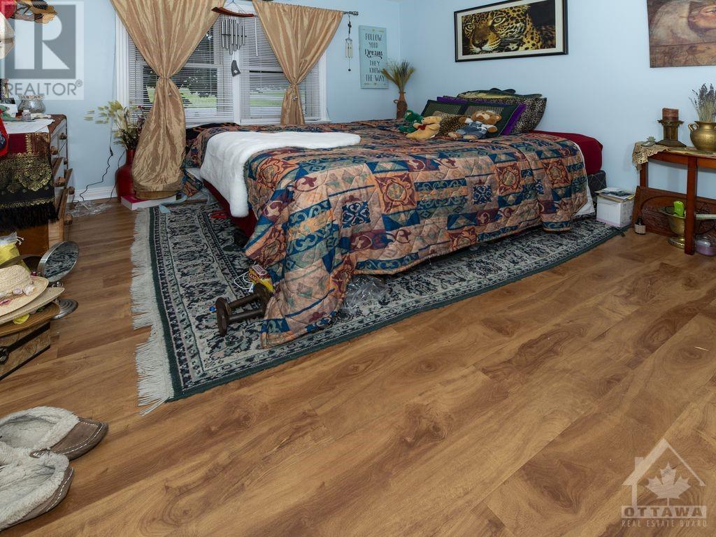 853 Blair Road, Gloucester, Ontario  K1J 7M8 - Photo 11 - 1357786