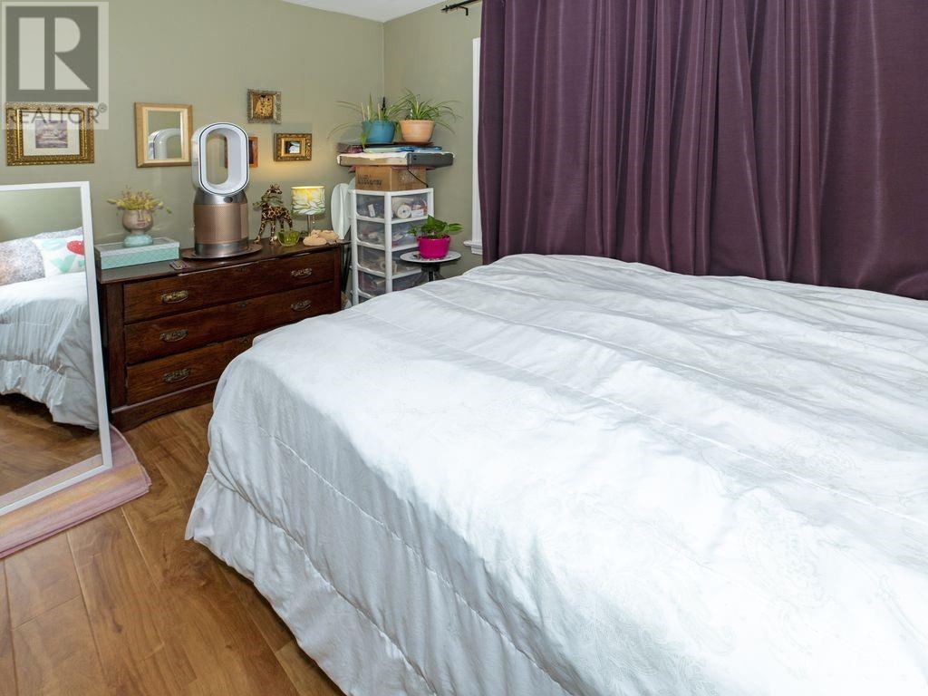 853 Blair Road, Gloucester, Ontario  K1J 7M8 - Photo 12 - 1357786