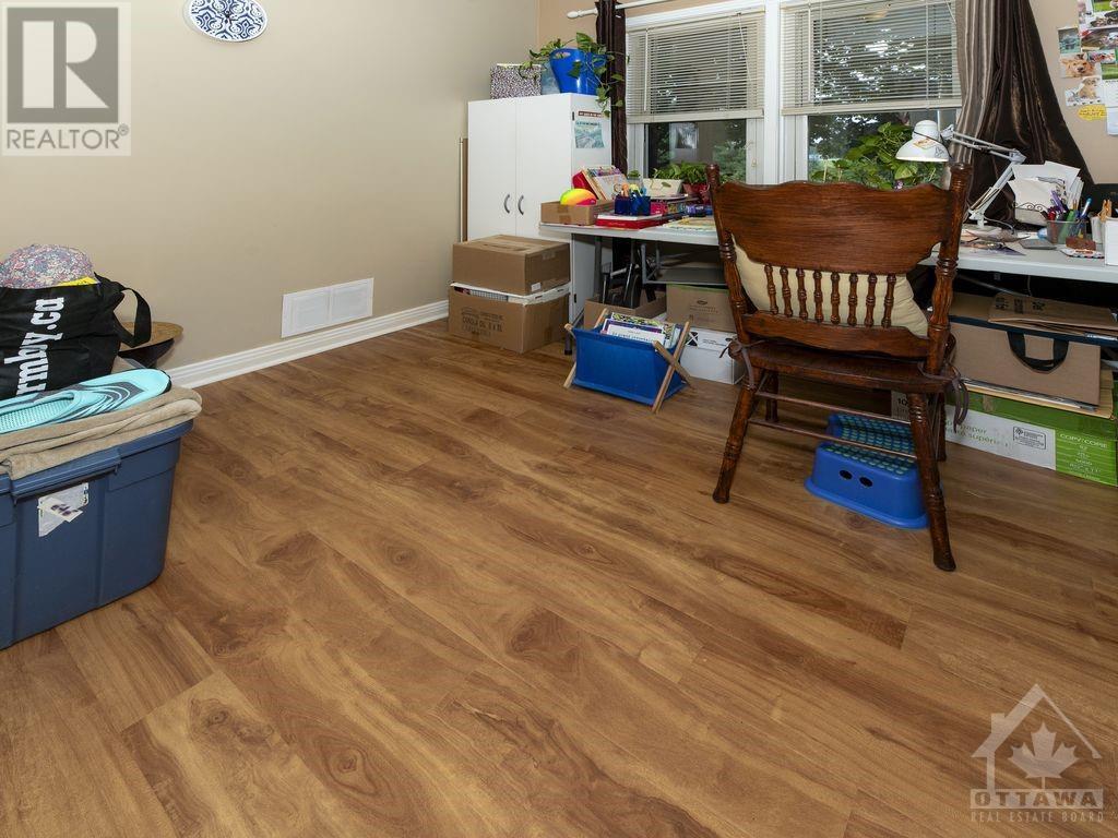 853 Blair Road, Gloucester, Ontario  K1J 7M8 - Photo 13 - 1357786