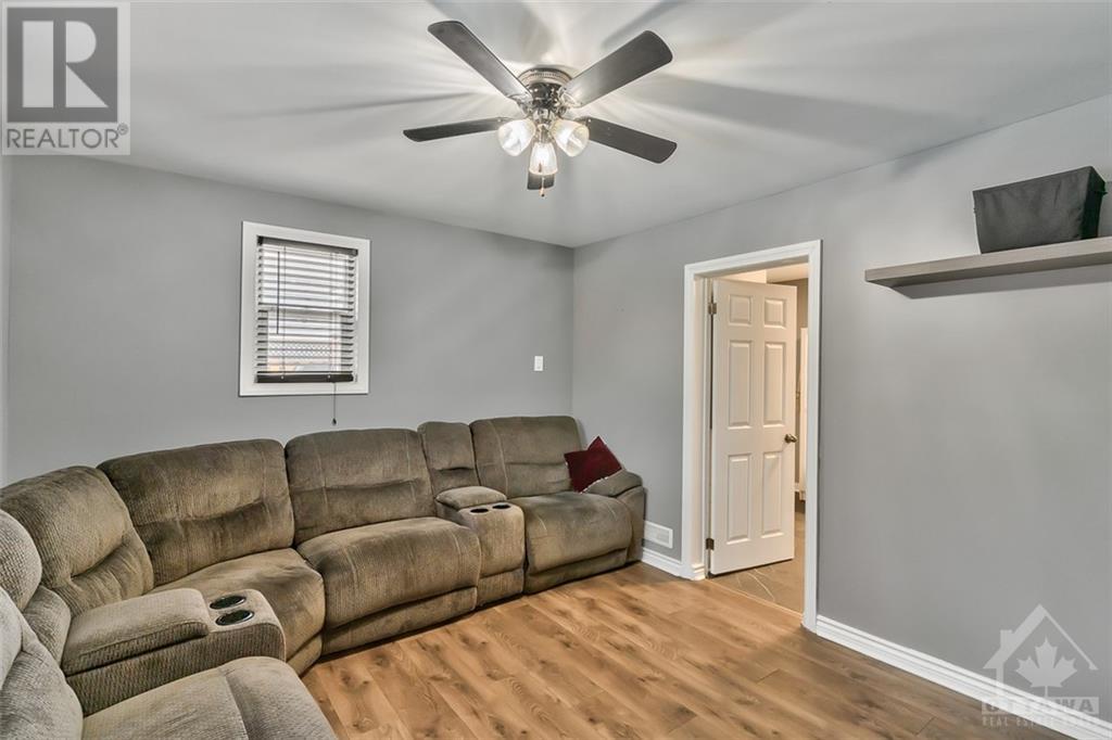 30 Spring Street, Almonte, Ontario  K0A 1A0 - Photo 9 - 1357571