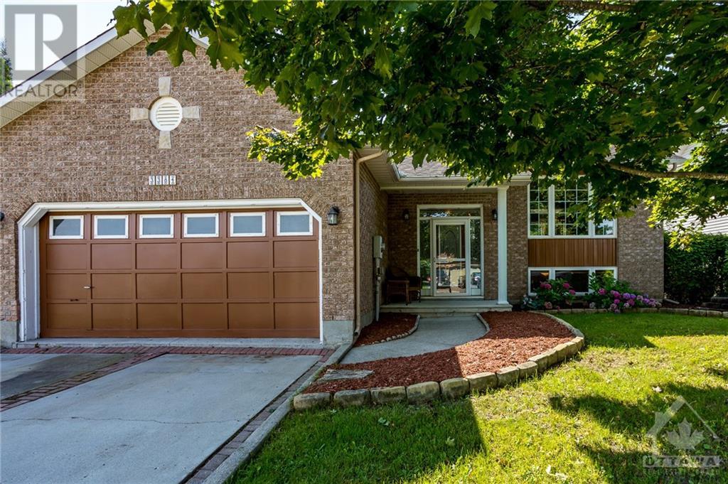 3384 Descotes Circle, Rockland, Ontario  K4K 1A8 - Photo 2 - 1358291
