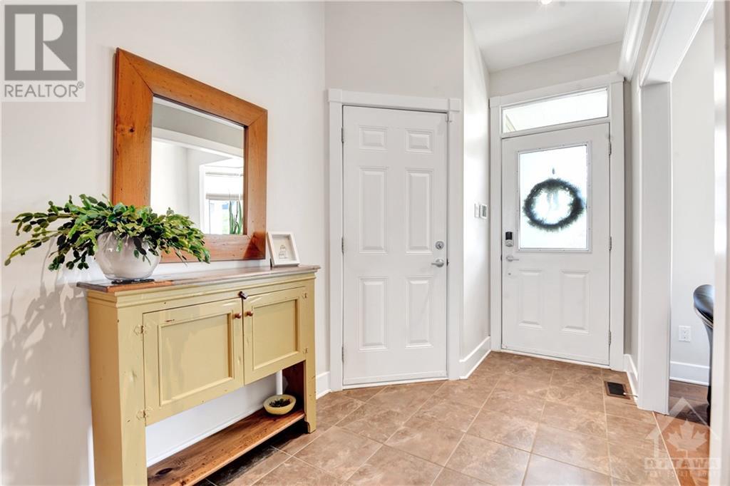 135 Royal Landing Gate, Kemptville, Ontario  K0G 1J0 - Photo 3 - 1358251