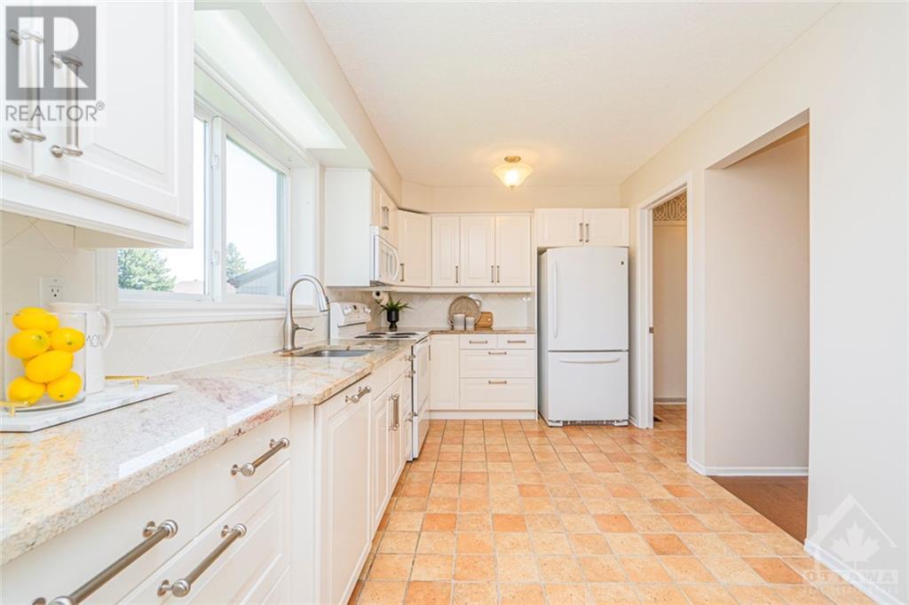 27 Glen Abbey Crescent, Stittsville, Ontario  K2S 1R6 - Photo 10 - 1357934