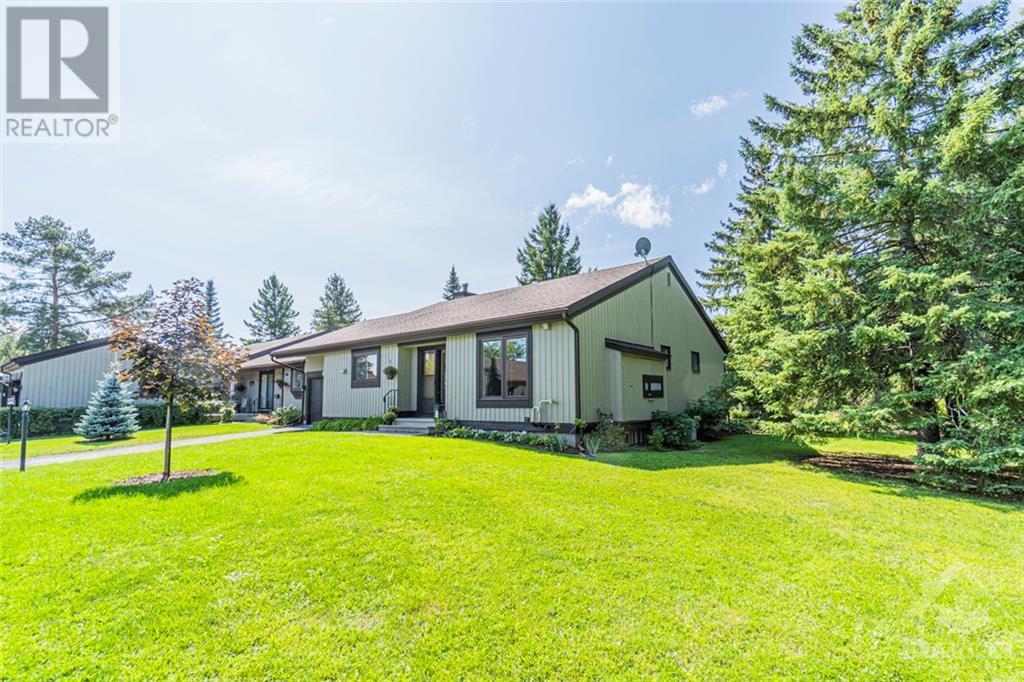 27 Glen Abbey Crescent, Stittsville, Ontario  K2S 1R6 - Photo 3 - 1357934