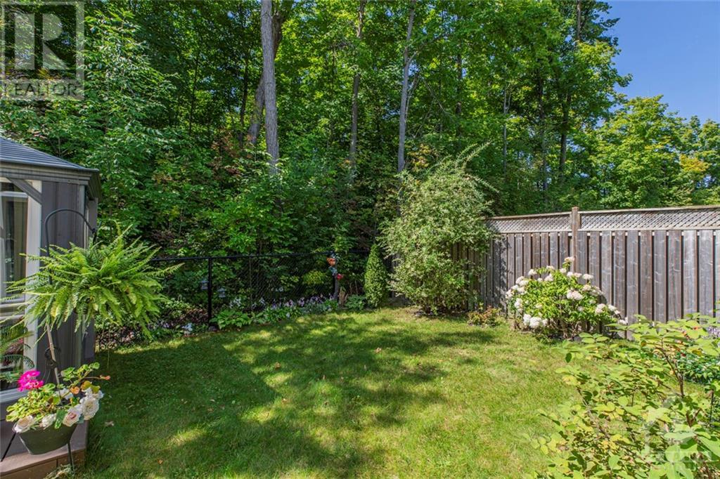 30 Summitview Drive, Ottawa, Ontario  K2M 2V9 - Photo 5 - 1358495