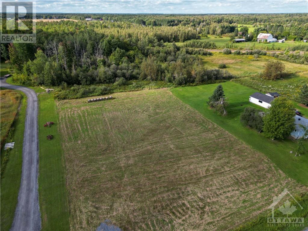 1794 Calypso Street, Limoges, Ontario  K0A 2M0 - Photo 2 - 1358453