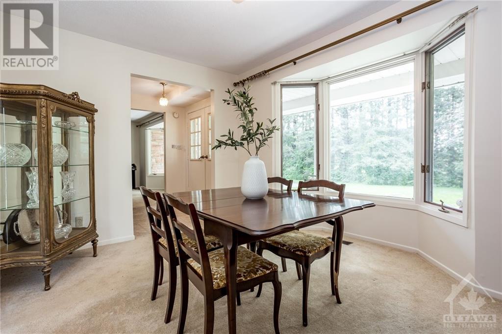 7827 Jock Trail, Richmond, Ontario  K0A 2Z0 - Photo 10 - 1355263