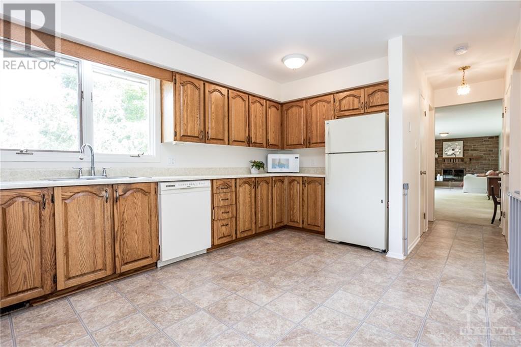 7827 Jock Trail, Richmond, Ontario  K0A 2Z0 - Photo 12 - 1355263