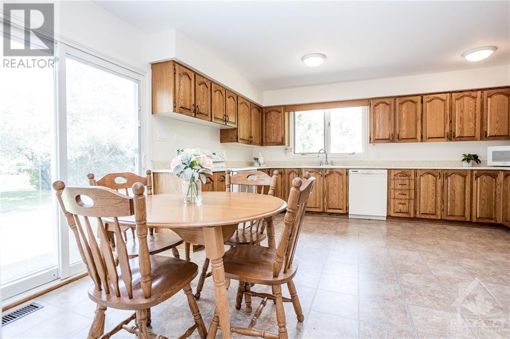 7827 Jock Trail, Richmond, Ontario  K0A 2Z0 - Photo 13 - 1355263
