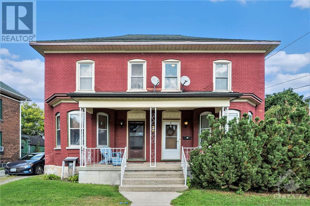14-16 SMITHS FALLS AVENUE, smiths falls, Ontario