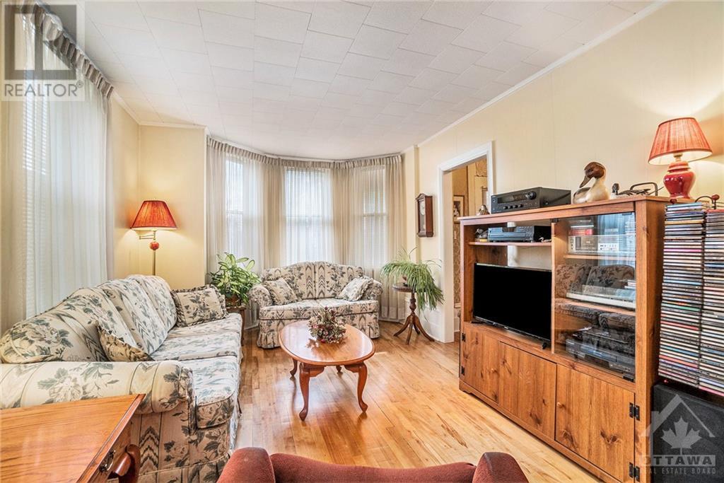 14-16 Smiths Falls Avenue, Smiths Falls, Ontario  K7A 3B1 - Photo 6 - 1358684