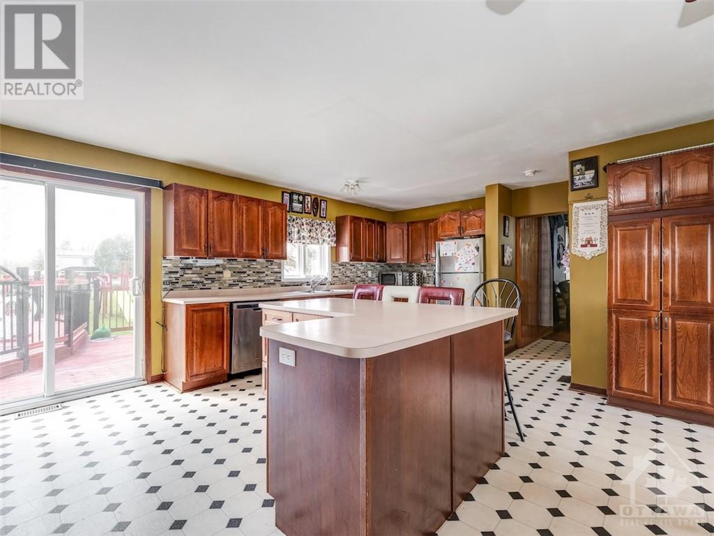 14 Cockburn Street, Berwick, Ontario  K0C 1G0 - Photo 6 - 1358730