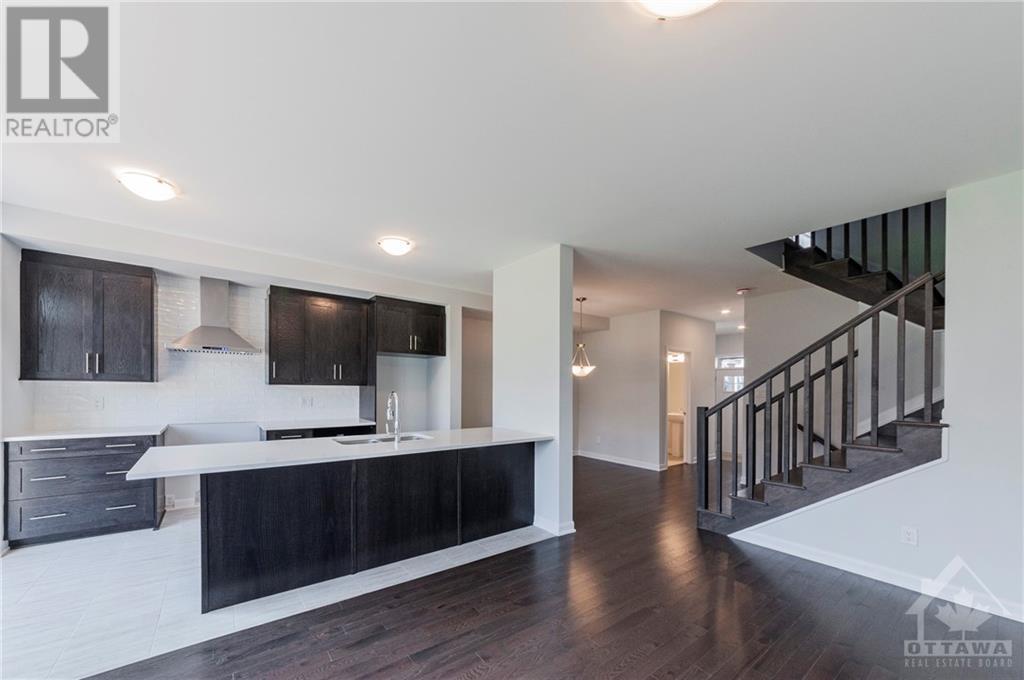 359 Raheen Court, Ottawa, Ontario  K2C 7C2 - Photo 3 - 1358373
