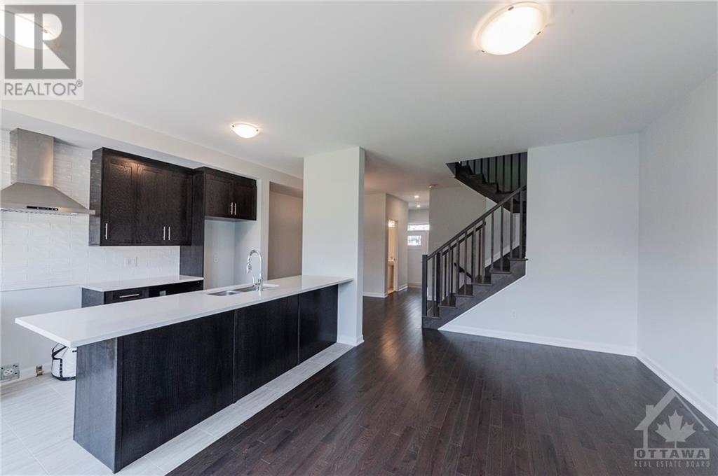 359 Raheen Court, Ottawa, Ontario  K2C 7C2 - Photo 4 - 1358373